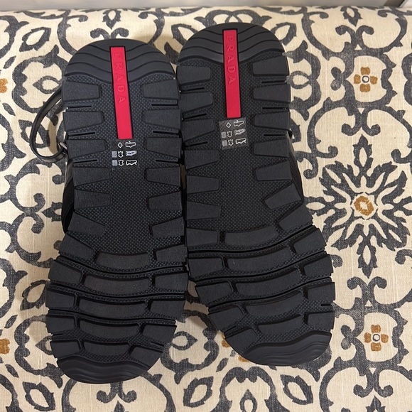 Men’s authentic Prada crisscross sandals NEW. Never worn, without a box. - Picture 2 of 7